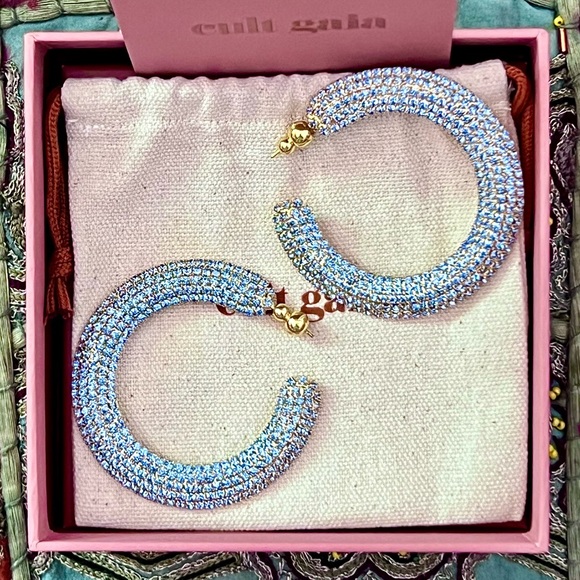 🌺🎉HP🎉🌺 NWT Cult Gaia Mira Crystal Earrings Light Sapphire - Picture 1 of 16